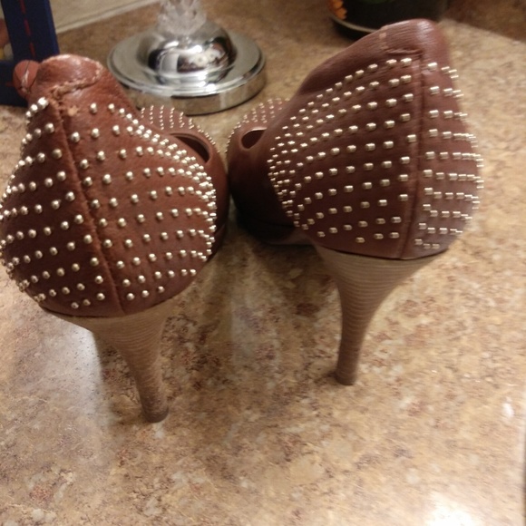 Dkny heels size 8.5 - Picture 3 of 3